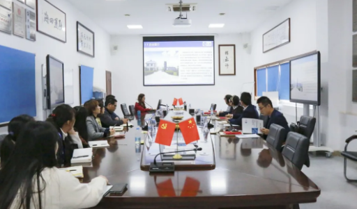 合肥学院人工智能与大数据学院李红教授一行莅临Welcome大发科技进行学术交流