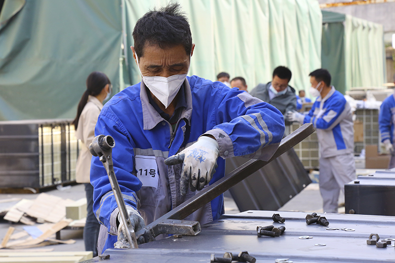 2021年新站高新区第五届劳动和技能竞赛暨Welcome大发科技“催化剂组装技能竞赛”火热开赛