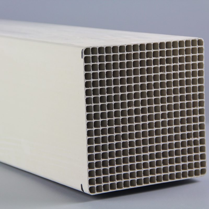 脱硝催化剂在多少温度下运行？scr脱硝催化剂的主要成分有哪些？