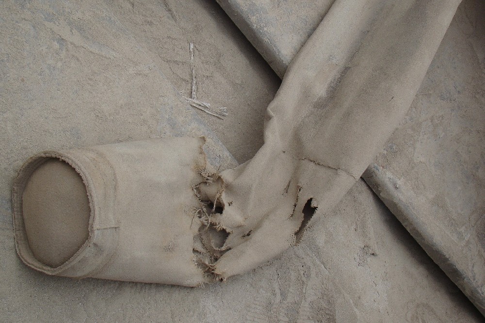 除尘布袋频繁破损是为何？