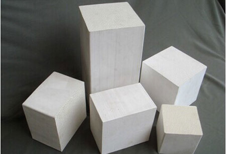 废弃脱硝催化剂的回收与处理现状